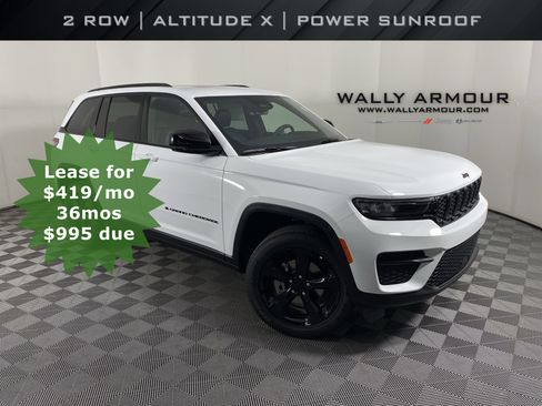 New 2025 Jeep Grand Cherokee Altitude image 1