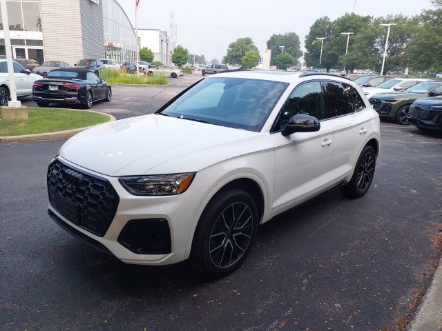 Used 2023 Audi SQ5 Premium Plus w/ Premium Plus Package AWD/4WD image 1