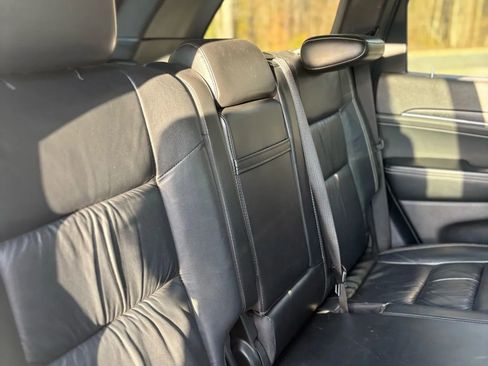 Used 2016 Jeep Grand Cherokee Limited image 21