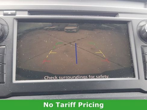 Used 2019 Nissan Titan PRO-4X w/ Pro-4x Utility Package AWD/4WD image 18