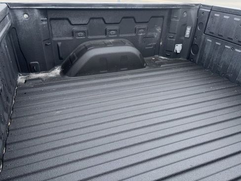 Used 2021 GMC Sierra 1500 AT4 w/ AT4 Preferred Package image 10