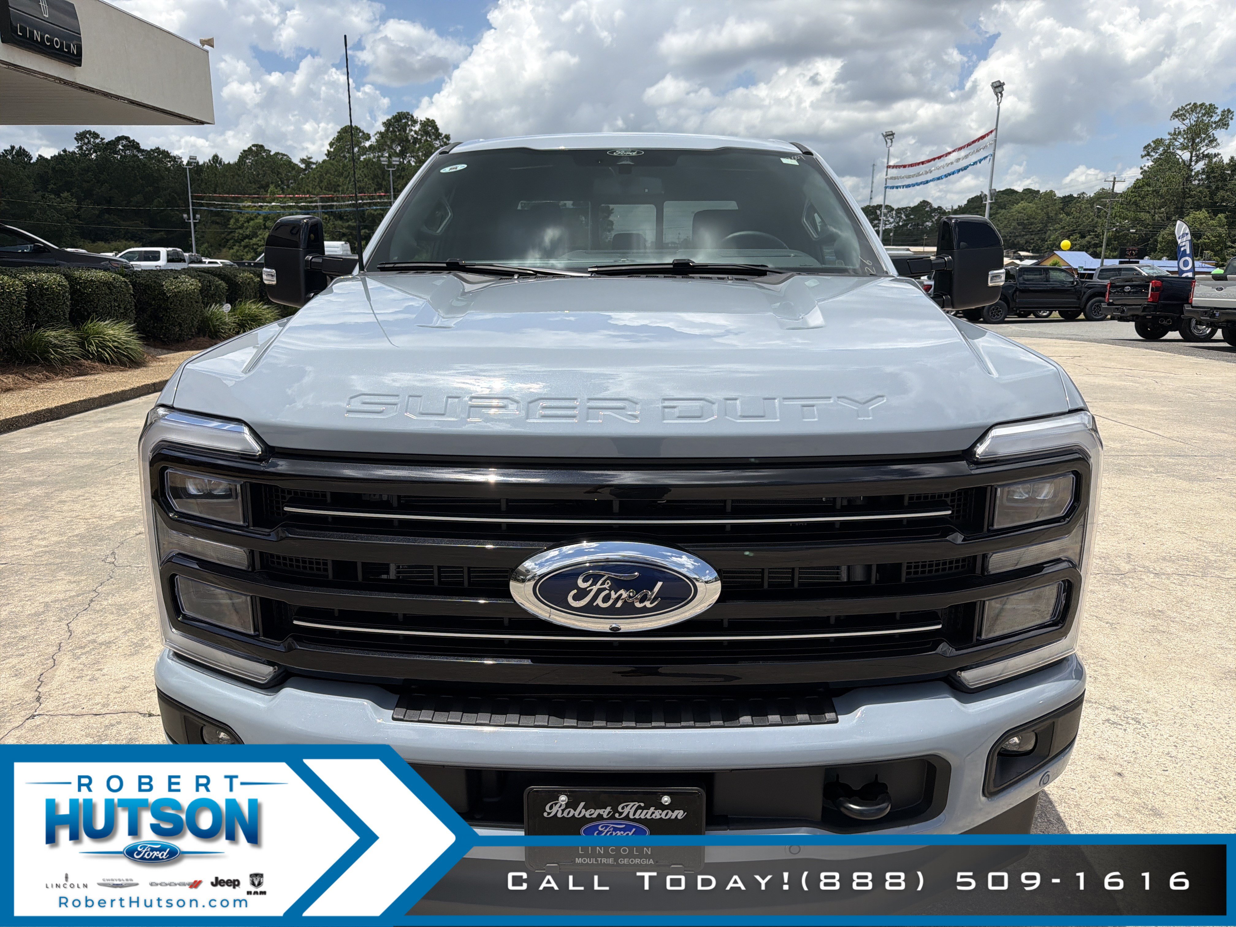 New 2026 Ford F250 Platinum AWD/4WD image 3