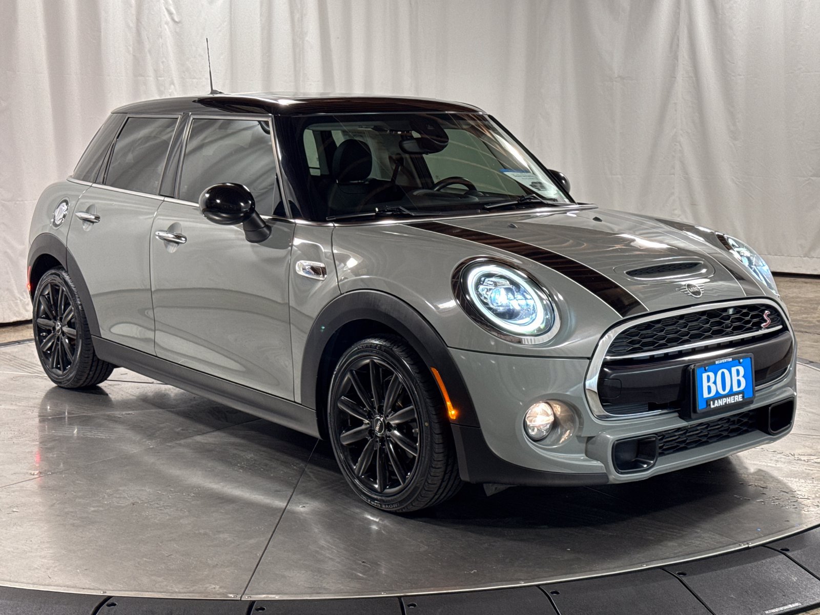 Used 2019 MINI Cooper S w/ Signature Upholstery Package FWD image 7