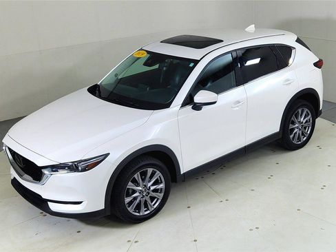 Used 2019 MAZDA CX-5 Grand Touring image 18