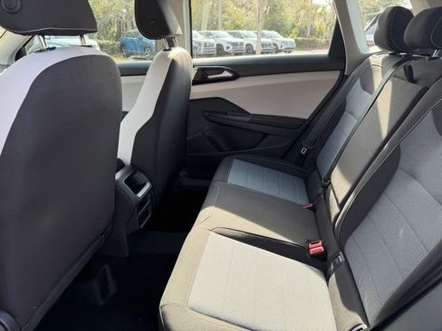 New 2026 Volkswagen Taos S FWD image 7