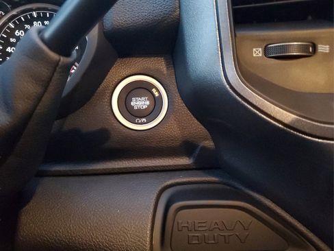 Used 2025 RAM 2500 Tradesman AWD/4WD image 22