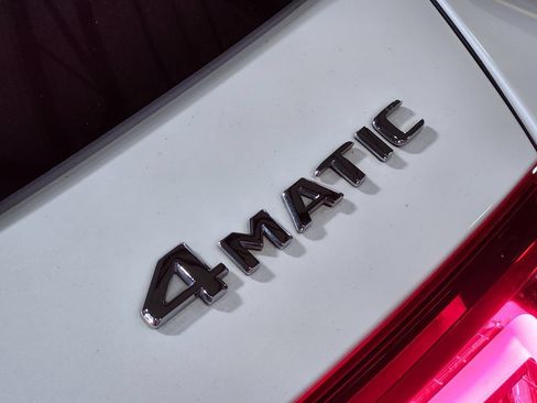 Used 2021 Mercedes-Benz GLE 450 4MATIC image 26