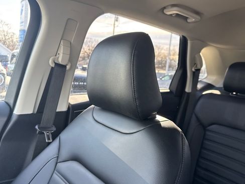 Used 2024 Ford Edge SEL w/ Convenience Package image 40