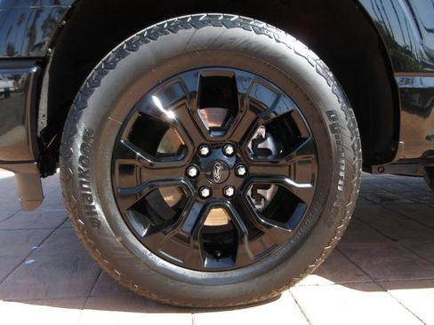 Certified 2023 Ford F150 Lariat w/ Equipment Group 502A High image 8