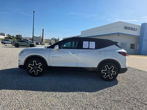 Used 2023 Chevrolet Blazer RS w/ Driver Confidence II Package FWD image 6