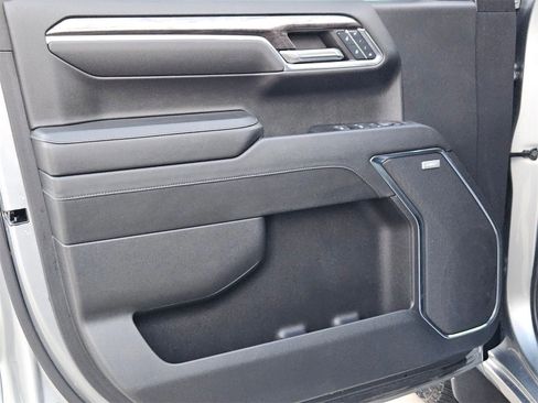 Used 2024 Chevrolet Silverado 1500 LTZ w/ LTZ Convenience Package II image 7