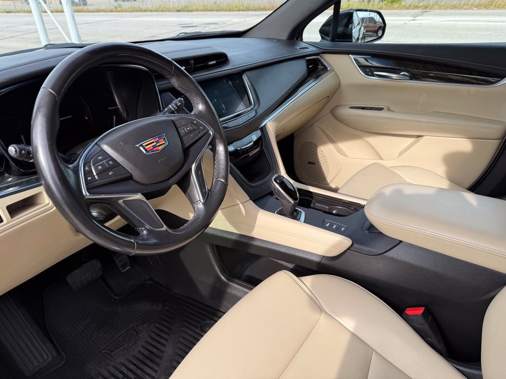 Used 2019 Cadillac XT5 AWD image 25