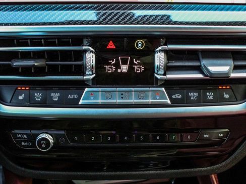 Used 2023 BMW X4 M40i w/ Premium Package image 23