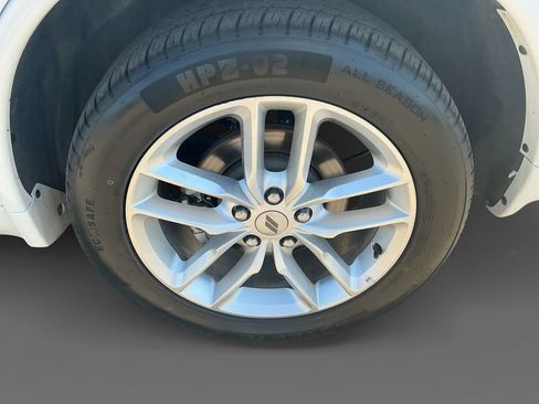 Used 2024 Dodge Durango GT AWD/4WD image 14