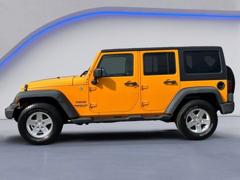 Used 2012 Jeep Wrangler Unlimited Sport AWD/4WD image 7