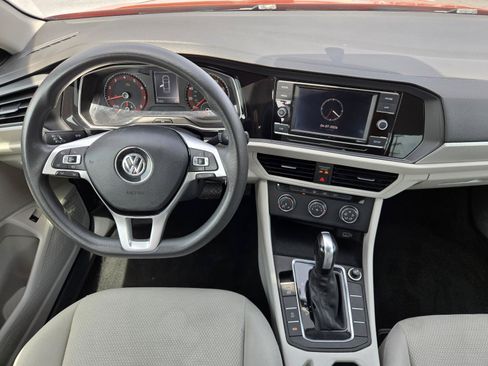Used 2019 Volkswagen Jetta S FWD image 6