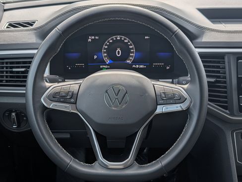 Used 2023 Volkswagen Atlas Cross Sport SE AWD/4WD image 19