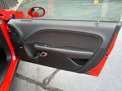 Used 2017 Dodge Challenger R/T Scat Pack RWD image 36