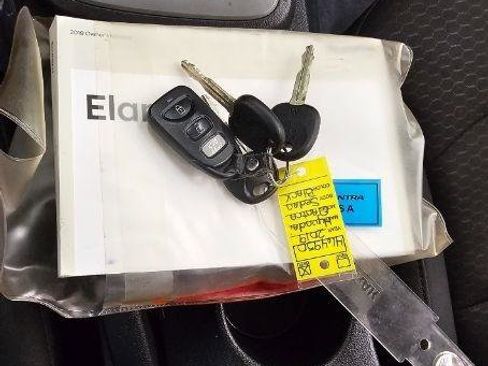 Used 2019 Hyundai Elantra SEL w/ Cargo Package FWD image 22