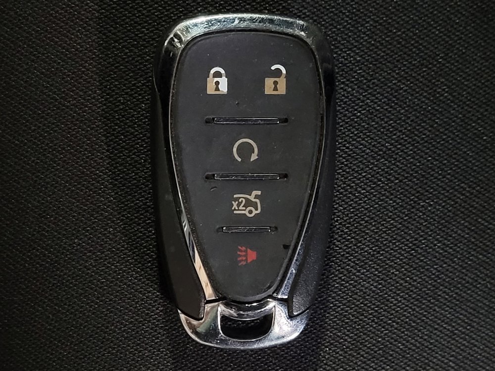 Used 2025 Chevrolet Malibu LT FWD image 32