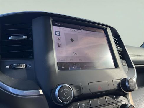 Used 2022 RAM 1500 Laramie image 17