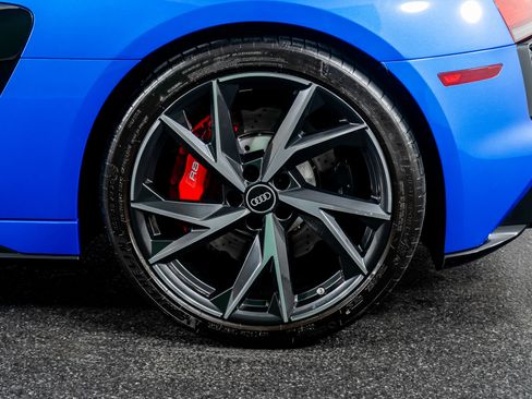 Used 2022 Audi R8 V10 performance image 18