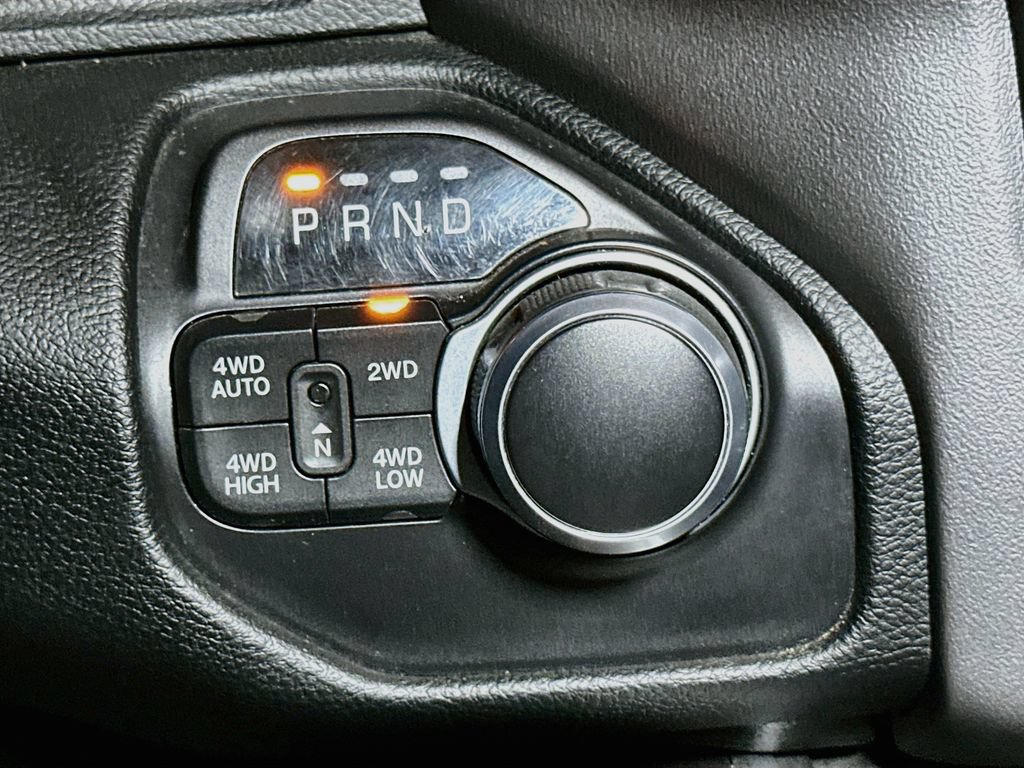 Used 2020 RAM 1500 Big Horn AWD/4WD image 14