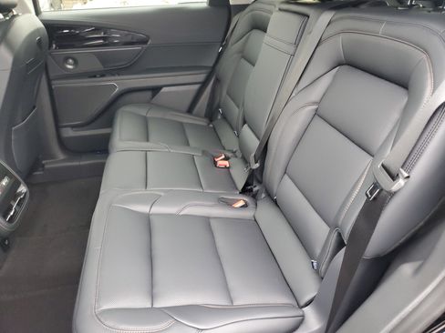 New 2026 Lincoln Nautilus Premier w/ Equipment Group 102A image 31