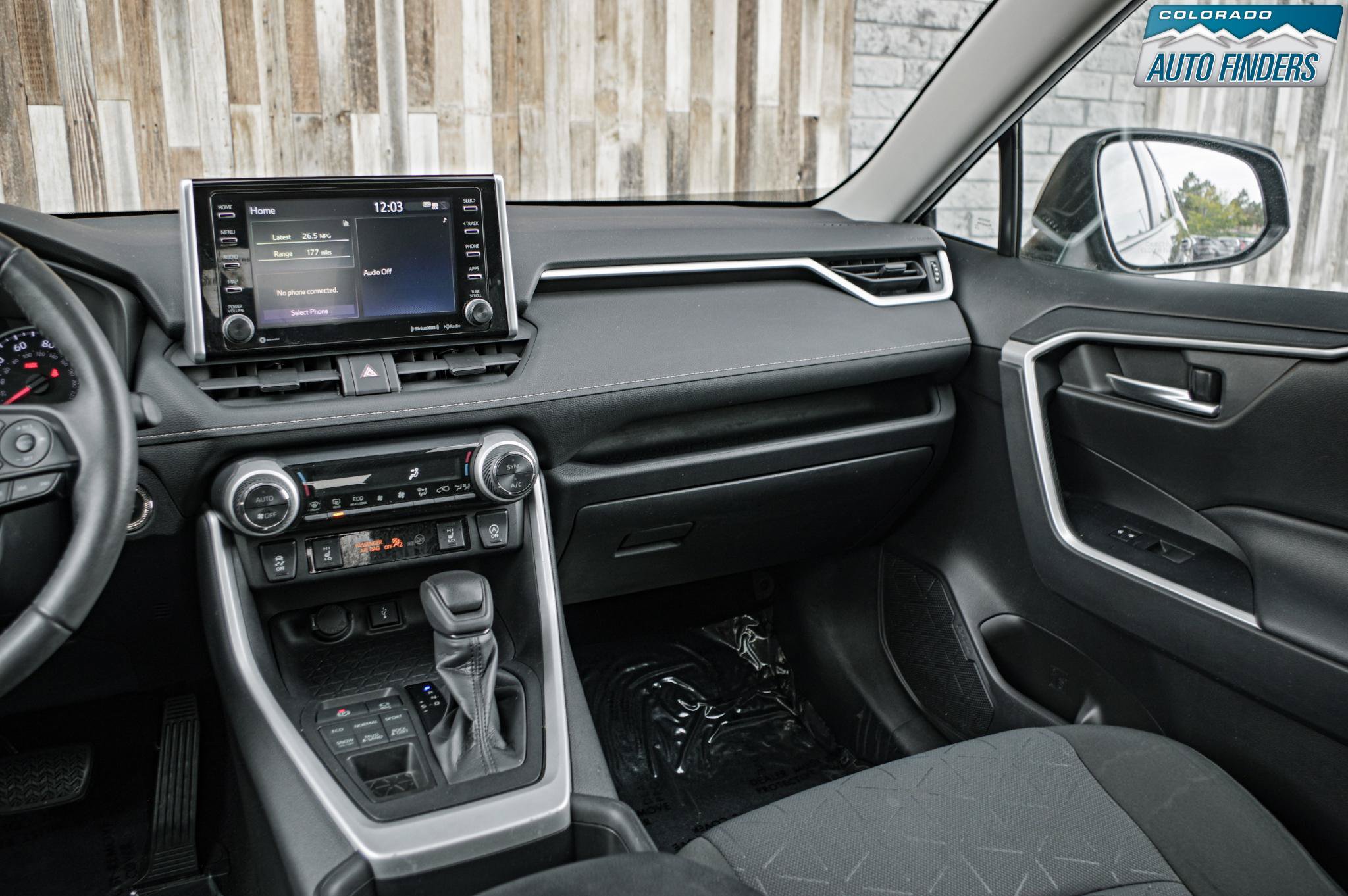 Used 2020 Toyota RAV4 XLE w/ Convenience Package AWD/4WD image 18