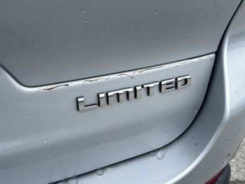 Used 2021 Jeep Grand Cherokee L Limited image 5