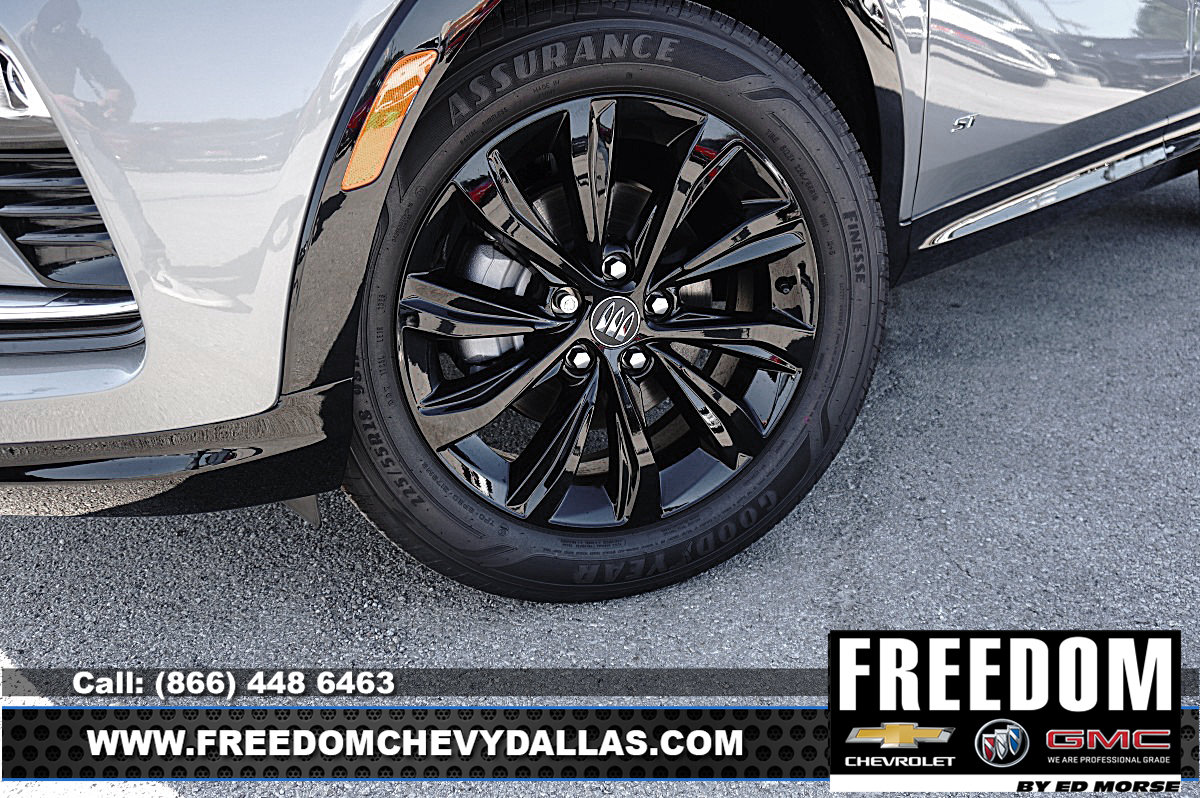 New 2026 Buick Envista Sport Touring w/ Convenience I Package FWD image 9