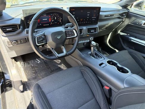 Used 2025 Ford Mustang GT image 11