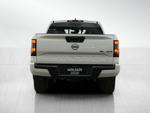 Used 2024 Nissan Frontier SL w/ Technology Package image 4