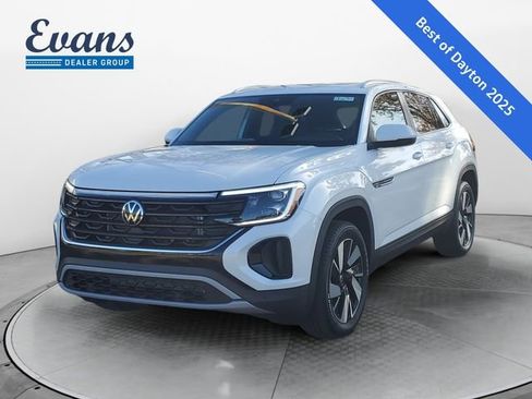 New 2026 Volkswagen Atlas Cross Sport SE image 1