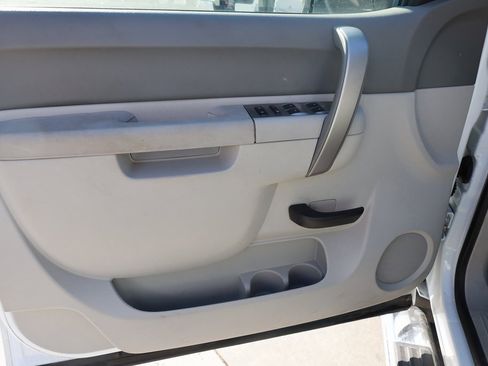 Used 2013 Chevrolet Silverado 3500 LT w/ Interior Plus Package image 10