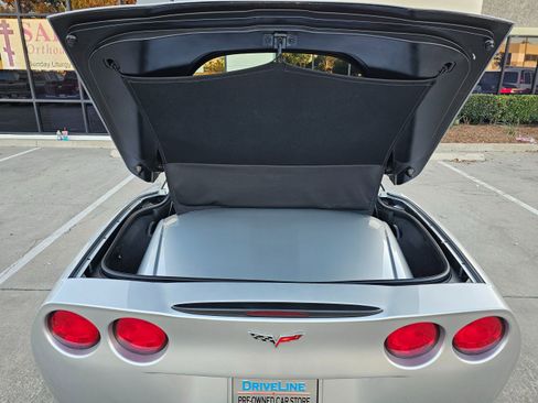 Used 2012 Chevrolet Corvette Coupe w/ 2LT Preferred Equipment Group image 24