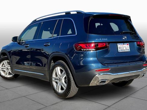 Used 2023 Mercedes-Benz GLB 250 image 11
