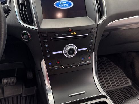 Certified 2019 Ford Edge Titanium w/ Equipment Group 301A image 16