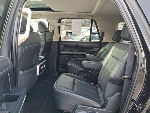 Certified 2022 Ford Expedition Max XLT image 20