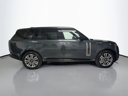 Used 2025 Land Rover Range Rover Long Wheelbase SE AWD/4WD image 8