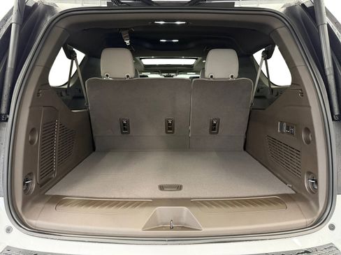 New 2026 GMC Yukon XL Elevation w/ Elevation Premium Package image 32