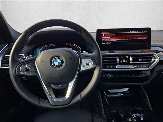 Used 2025 BMW X4 xDrive30i AWD/4WD image 19