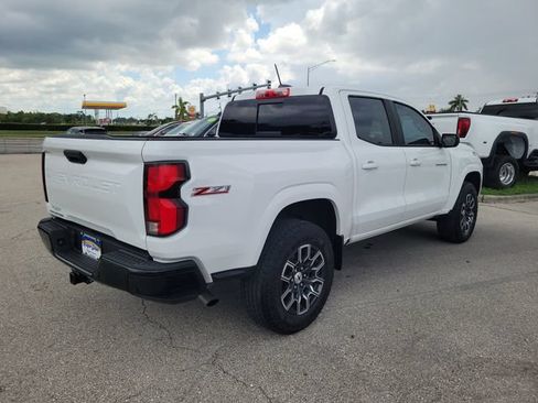 Used 2023 Chevrolet Colorado Z71 w/ Z71 Convenience Package 2 AWD/4WD image 4