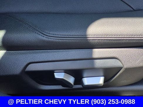 Used 2018 BMW 320i xDrive Sedan AWD/4WD image 13