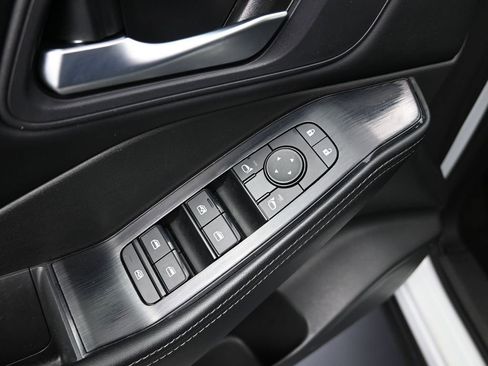 Certified 2024 Nissan Rogue SV image 12