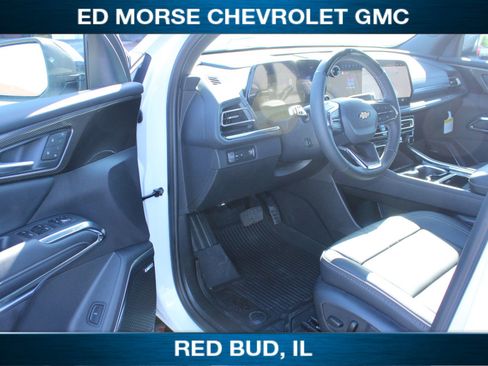New 2026 Chevrolet Traverse High Country w/ LPO, Floor Liner Package FWD image 6