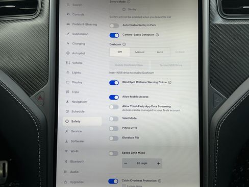 Used 2018 Tesla Model S P100D image 21