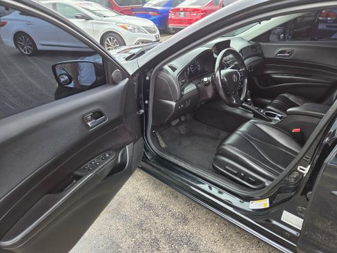 Used 2019 Acura ILX FWD image 5
