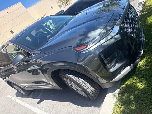 Used 2020 Hyundai Santa Fe SEL FWD image 4