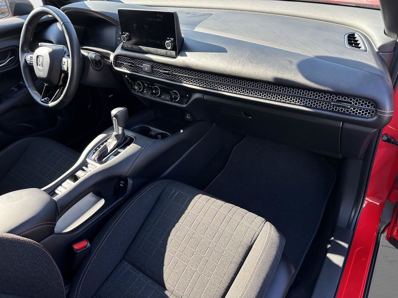 Certified 2024 Honda HR-V Sport image 38